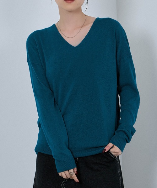 NAVY（ネイビー）の「nAvy カシミヤタッチVネックニット（ニット/セーター・レディース・イエロー/グリーン/オレンジ系/ブルーグリーン/ブラック・L/M）」の3枚目の写真