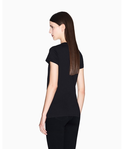 ARMANI EXCHANGE(アルマーニエクスチェンジ)の「【A|X アルマーニ エクスチェンジ】<ZOZO限定>AXロゴ 半袖クルーネックTシャツ/SLIM(Tシャツ/カットソー・レディース・ブラック×ゴールド・X-SMALL/X-LARGE/SMALL/MEDIUM/LARGE)」の2枚目の写真