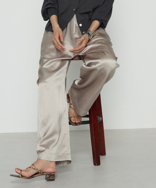 COMME CA（コムサ）の「ブライトカルゼ ワイドパンツ（その他パンツ・レディース・ベージュ/カーキブラウン・FREE）」の19枚目の写真