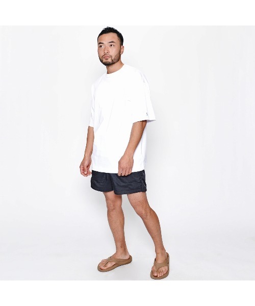 Sunny Smith(サニースミス)の「【SUNNY SMITH】へビーオンス Cool Smith ワッペン 半袖Tシャツ(Tシャツ/カットソー・メンズ・チャコール/ネイビー/オフホワイト・MEDIUM/LARGE)」の19枚目の写真
