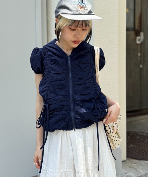 w closet（ダブルクローゼット）の「フーディーZIPブルゾン（ブルゾン・レディース・ブルー/ネイビー/オフホワイト・FREE）」の2枚目の写真