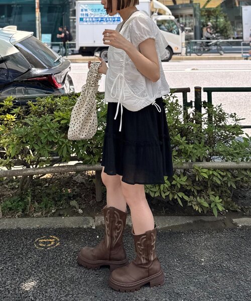 w closet（ダブルクローゼット）の「フーディーZIPブルゾン（ブルゾン・レディース・ブルー/ネイビー/オフホワイト・FREE）」の4枚目の写真