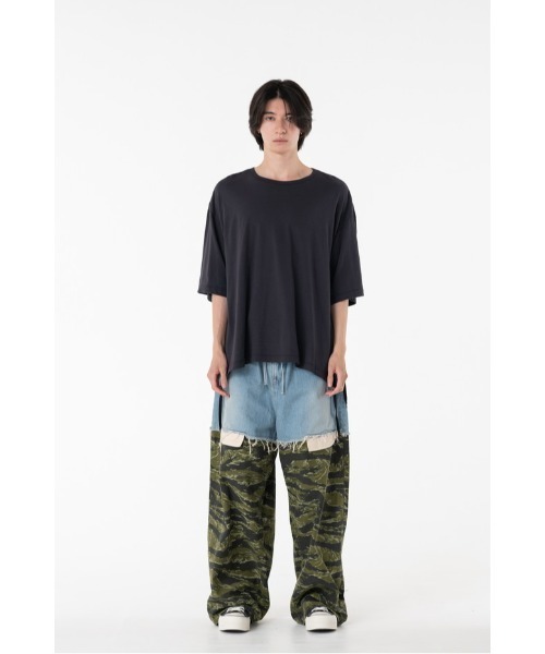 DISCOVERED（ディスカバード）の「KIRIBARI S/S TEE（Tシャツ/カットソー・メンズ・ブラック/ホワイト・LARGE/SMALL）」の8枚目の写真