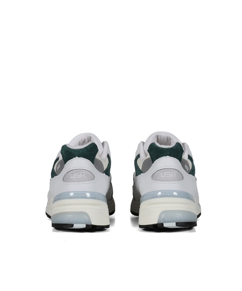 NEW BALANCE（ニューバランス）の「U992（スニーカー・メンズ・ベージュ/ホワイト/ブルー・26.5cm/27cm/27.5cm/26cm/28cm/28.5cm）」の16枚目の写真