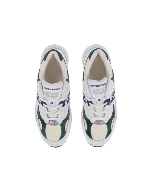 NEW BALANCE（ニューバランス）の「U992（スニーカー・メンズ・ベージュ/ホワイト/ブルー・26.5cm/27cm/27.5cm/26cm/28cm/28.5cm）」の17枚目の写真