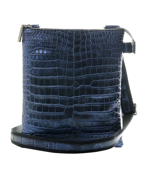 sankyo shokai（サンキョウショウカイ）の「クロコダイル 本革ショルダーバッグ（ショルダーバッグ・レディース・ホワイト×ブラック/ブラック×ホワイト/ブラック×ブルー/ブラック×シルバー/ブラック系/ブルー系/ブラック/オフホワイト・FREE）」の19枚目の写真