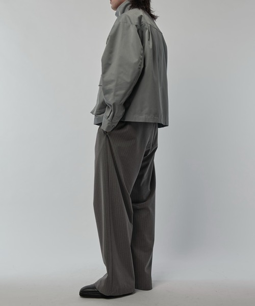 Lui's（ルイス）の「【Neucon/ニューコン】マルチポケットテックスタンドオーバーブルゾン（ブルゾン・メンズ・グレー/ブラック・2/1）」の10枚目の写真