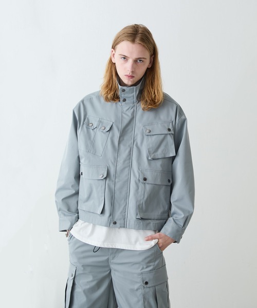 Lui's（ルイス）の「【Neucon/ニューコン】マルチポケットテックスタンドオーバーブルゾン（ブルゾン・メンズ・グレー/ブラック・2/1）」の15枚目の写真