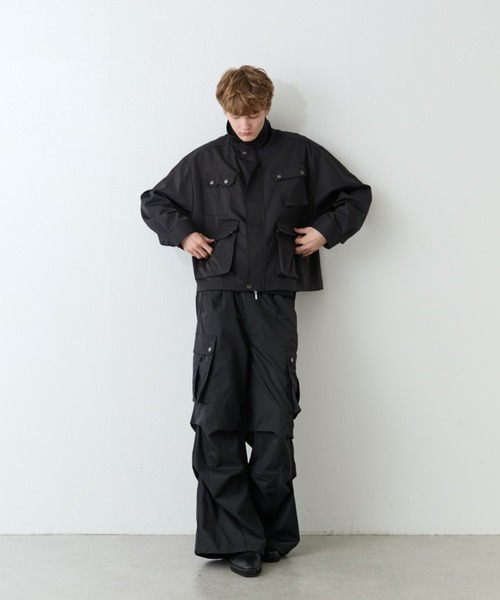 Lui's（ルイス）の「【Neucon/ニューコン】マルチポケットテックスタンドオーバーブルゾン（ブルゾン・メンズ・グレー/ブラック・2/1）」の14枚目の写真