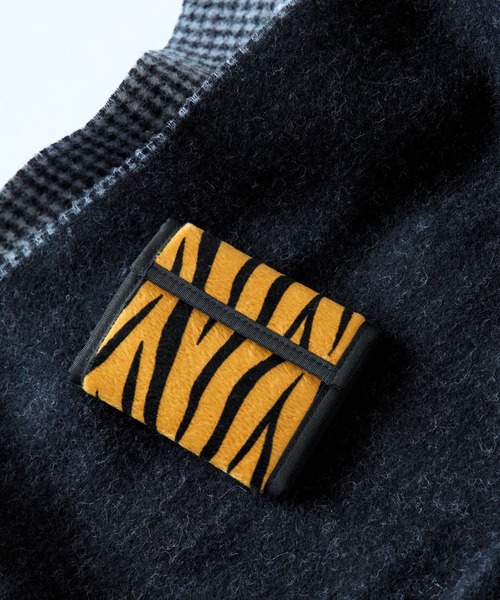 bpr BEAMS（ビーピーアール ビームス ）の「ファー ウォレット（財布・レディース・その他/その他2/その他1・ONE SIZE）」の2枚目の写真