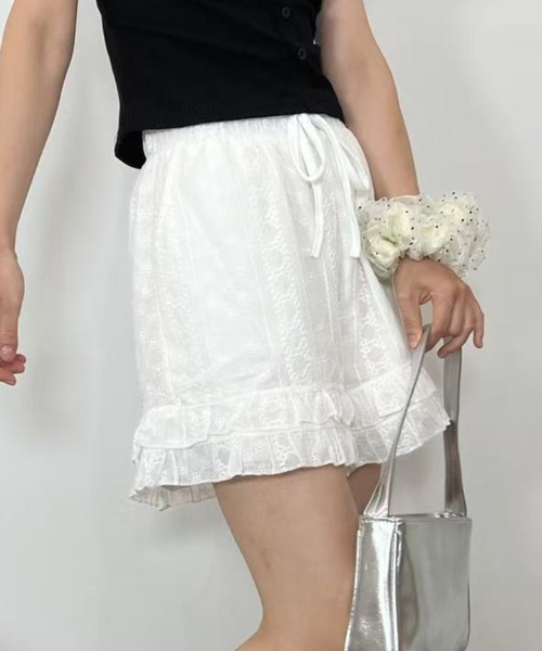 mebole（メボレ）の「コットンレースショートパンツ（その他パンツ・レディース・ホワイト・FREE）」の3枚目の写真