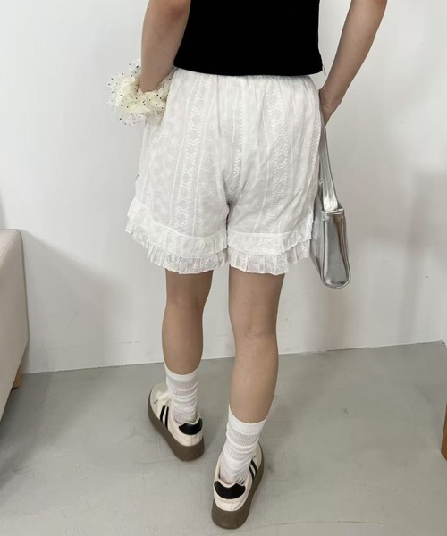 mebole（メボレ）の「コットンレースショートパンツ（その他パンツ・レディース・ホワイト・FREE）」の9枚目の写真