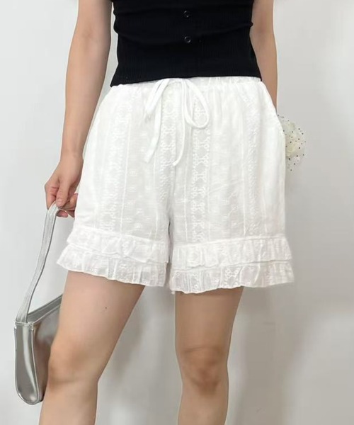 mebole（メボレ）の「コットンレースショートパンツ（その他パンツ・レディース・ホワイト・FREE）」の5枚目の写真