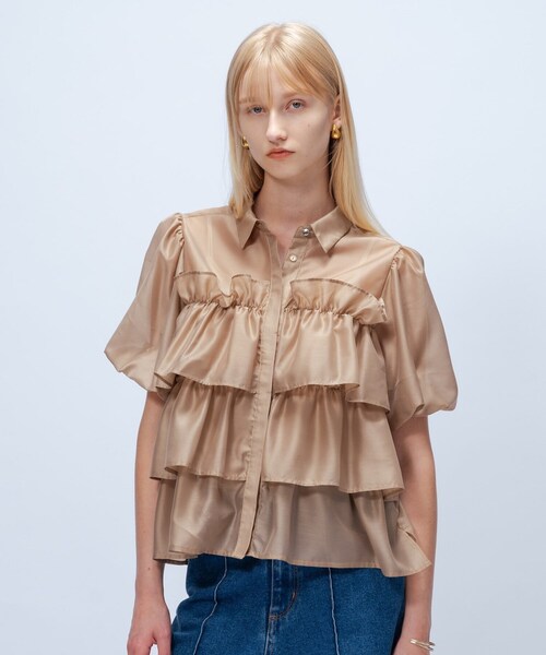 cloenc（クロエンス）の「【手洗い可】シアーローンティアードブラウス（シャツ/ブラウス・レディース・オフホワイト/ブラウン系/サックスブルー・02）」の2枚目の写真