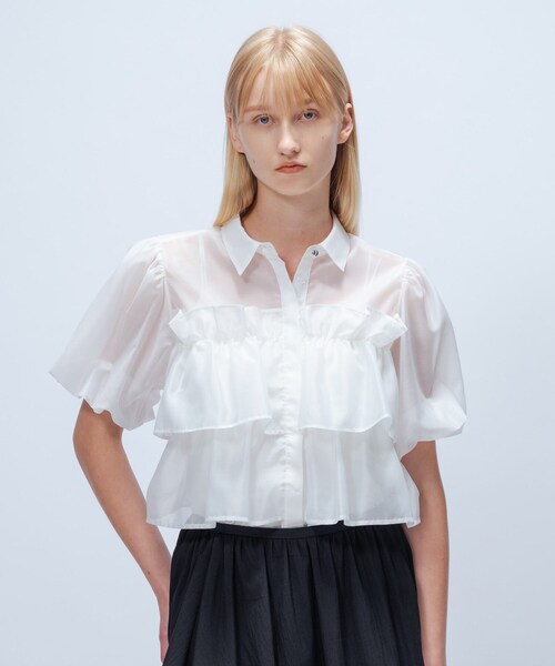 cloenc（クロエンス）の「【手洗い可】シアーローンティアードブラウス（シャツ/ブラウス・レディース・オフホワイト/ブラウン系/サックスブルー・02）」の4枚目の写真