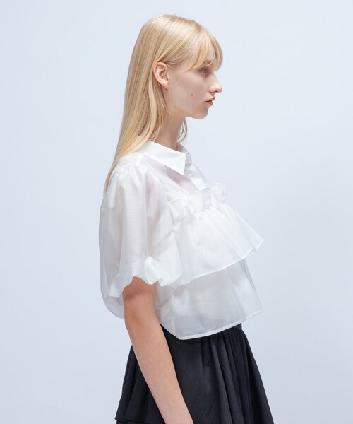 cloenc（クロエンス）の「【手洗い可】シアーローンティアードブラウス（シャツ/ブラウス・レディース・オフホワイト/ブラウン系/サックスブルー・02）」の6枚目の写真