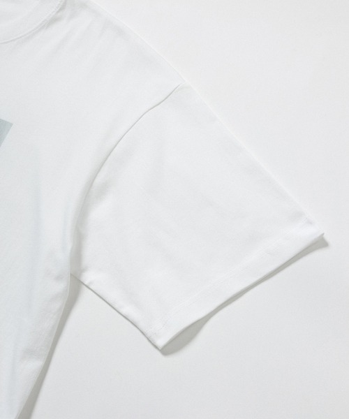 BIOTOP（ビオトープ）の「25SS vol.2【Kate Moss by David Sims】 Photo T-shirts（Tシャツ/カットソー・メンズ・ホワイト/ブラック・M/L/XL）」の22枚目の写真