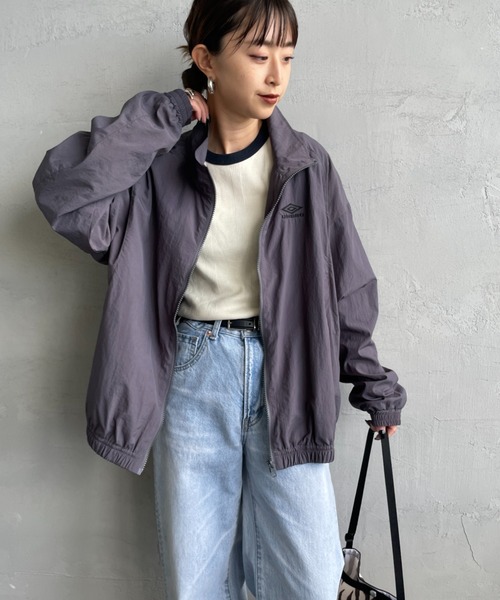 UMBRO（アンブロ）の「[UMBRO/アンブロ] 別注 ナイロントラックブルゾン（ブルゾン・レディース・グレー/ネイビー・XL/L/M/S）」の13枚目の写真