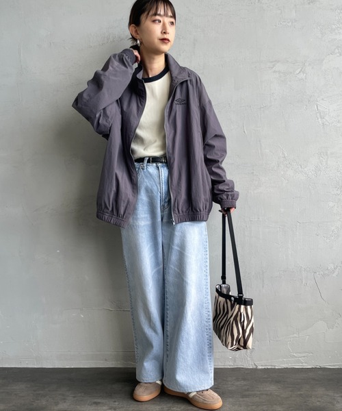 UMBRO（アンブロ）の「[UMBRO/アンブロ] 別注 ナイロントラックブルゾン（ブルゾン・レディース・グレー/ネイビー・XL/L/M/S）」の3枚目の写真