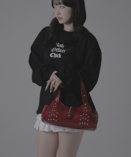 Chick（チック）の「Stud Design Square Bag/スタッズデザインスクエアバッグ（ショルダーバッグ・レディース・ブラック/ホワイト/レッド/ブラウン・FREE）」の4枚目の写真