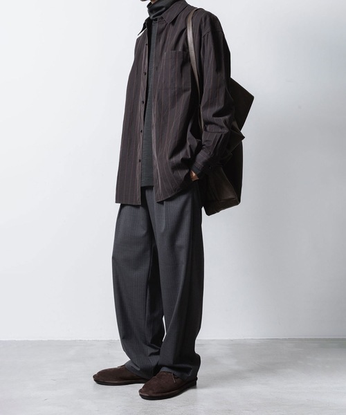 ATTACHMENT（アタッチメント）の「【 直営店・ZOZOTOWN限定 】WO/NYスムース ハイネックカットソー L/S/ WO/NY SMOOTH OVERSIZED HIGHNECK L/S TEE（Tシャツ/カットソー・メンズ・ブラック/ダークネイビー/ダークグレー・1/2/3）」の12枚目の写真