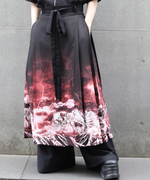 axes femme ガシャドクロ柄巻きスカート ガシャドクロ柄巻きスカート（スカート）｜REZEN（リゼン）の