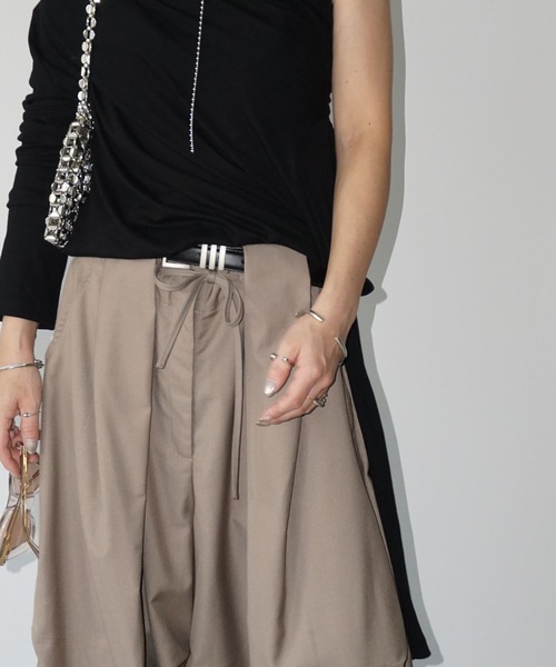 タックベルトループデザイン ボリュームパンツ chw25a046-ファッション