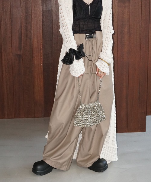 chuclla（チュクラ）の「タックベルトループデザイン ボリュームパンツ chw25a046（その他パンツ・レディース・ブラック/ダークベージュ・S/M/L）」の17枚目の写真