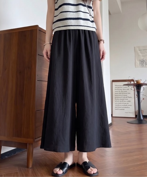 cammie(キャミー)の「スーパーワイドフレアパンツ(その他パンツ・レディース・ブラック/ホワイト/グレー・MEDIUM/LARGE)」の7枚目の写真