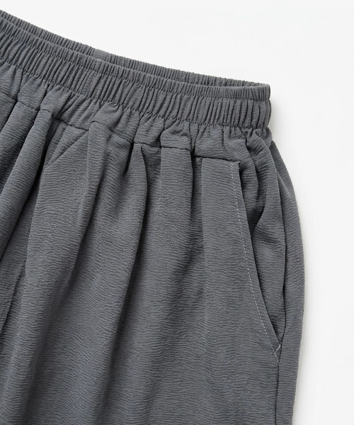 cammie(キャミー)の「スーパーワイドフレアパンツ(その他パンツ・レディース・ブラック/ホワイト/グレー・MEDIUM/LARGE)」の14枚目の写真