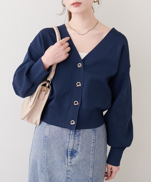 natural couture(ナチュラルクチュール)の「【WEB限定】プチプラハトメバー釦カーデ(カーディガン/ボレロ・レディース・ネイビー/チャコールグレー/ブラック/ライトグレー/アイボリー/グレイッシュベージュ/ピンク系その他/モカ・FREE)」の7枚目の写真