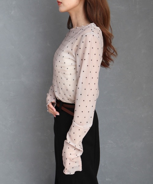 CECIL McBEE(セシルマクビー)の「ドット柄パワーネットトップス(Tシャツ/カットソー・レディース・ブラック/ベージュ/アイボリー・LARGE/MEDIUM)」の9枚目の写真