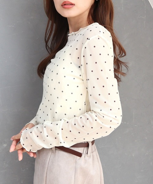 CECIL McBEE(セシルマクビー)の「ドット柄パワーネットトップス(Tシャツ/カットソー・レディース・ブラック/ベージュ/アイボリー・LARGE/MEDIUM)」の13枚目の写真