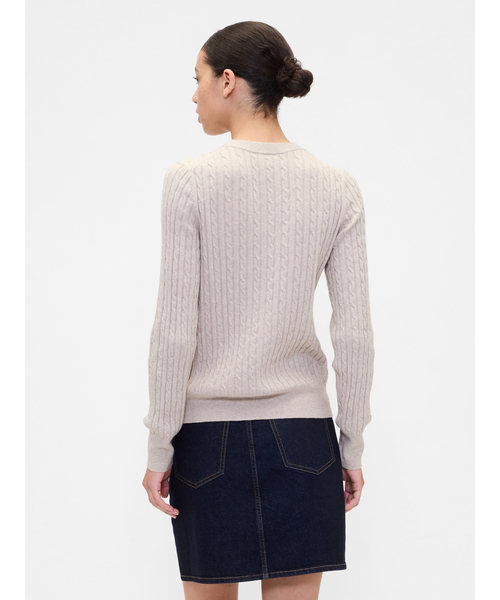 GAP(ギャップ)の「CashSoft カシミヤタッチ ケーブルニット セーター(ニット/セーター・レディース・ネイビー/ブラウン/ベージュ/グレー・M/L/XL/XS/XXS/S)」の7枚目の写真