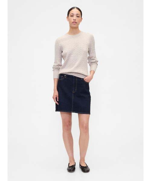 GAP(ギャップ)の「CashSoft カシミヤタッチ ケーブルニット セーター(ニット/セーター・レディース・ネイビー/ブラウン/ベージュ/グレー・M/L/XL/XS/XXS/S)」の10枚目の写真