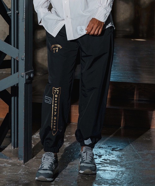 seventy seven(セブンティセブン)の「mp14174-nylon training pants(25W) ナイロンパンツ(7725W280)(その他パンツ・メンズ・ブラック×ホワイト/ブラック×ゴールド・XL/L/M/S)」の5枚目の写真