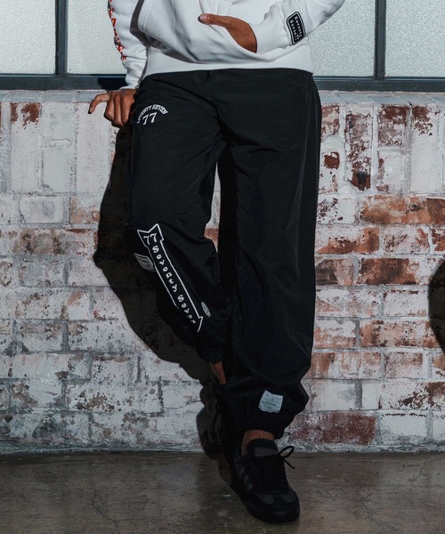 seventy seven(セブンティセブン)の「mp14174-nylon training pants(25W) ナイロンパンツ(7725W280)(その他パンツ・メンズ・ブラック×ホワイト/ブラック×ゴールド・XL/L/M/S)」の12枚目の写真