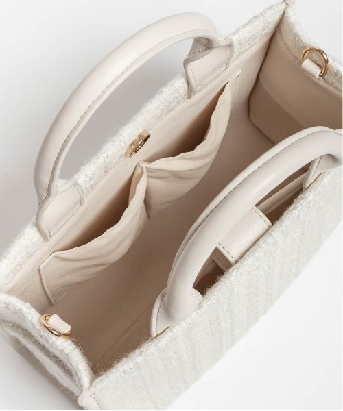 RANDA(ランダ)の「2WAY モノグラムデザイントートバッグ(トートバッグ・レディース・ベージュ/ブラック/アイボリー・FREE)」の11枚目の写真