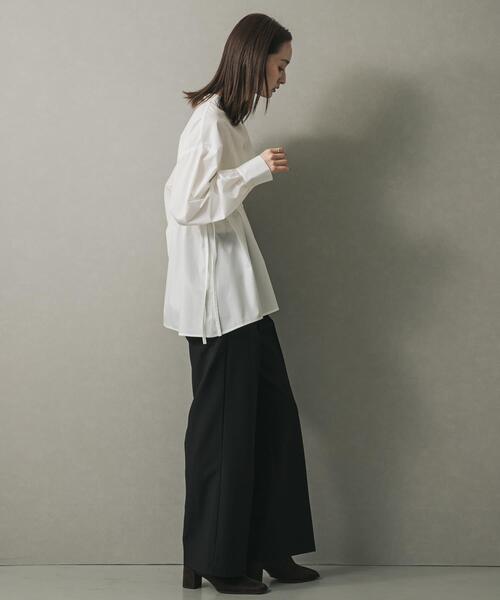 SENSE OF PLACE by URBAN RESEARCH（センスオブプレイスバイアーバンリサーチ）の「ウエストタックボリュームスリーブブラウス（シャツ/ブラウス・レディース・オフホワイト/モカ/ブルー系その他・ONE）」の9枚目の写真