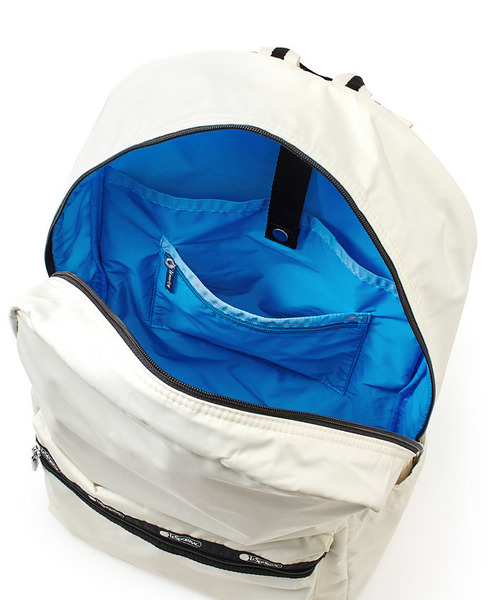 LeSportsac(レスポートサック)の「CLASSIC EVERYDAY BP スペクテイターサンドバー/ブラック(バックパック/リュック・レディース・ホワイト・FREE)」の9枚目の写真