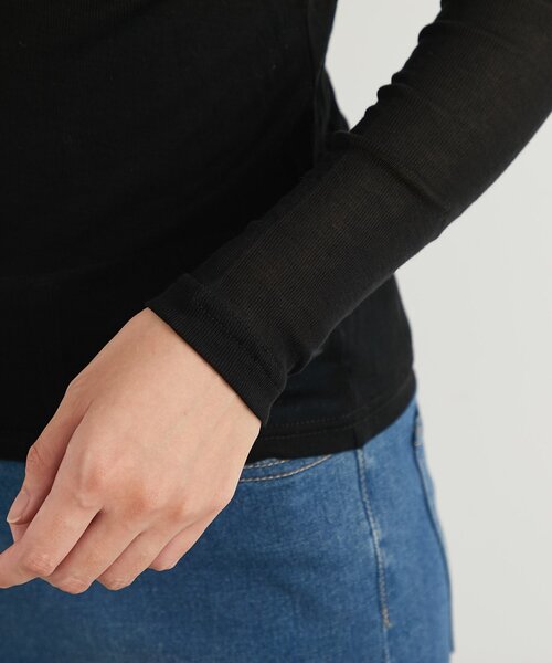 un dix cors（アンディコール）の「《リラクシーな着心地》シアーフライスタートルネック（Tシャツ/カットソー・レディース・イエロー/ブラック/サックスブルー/オフホワイト・FREE）」の10枚目の写真