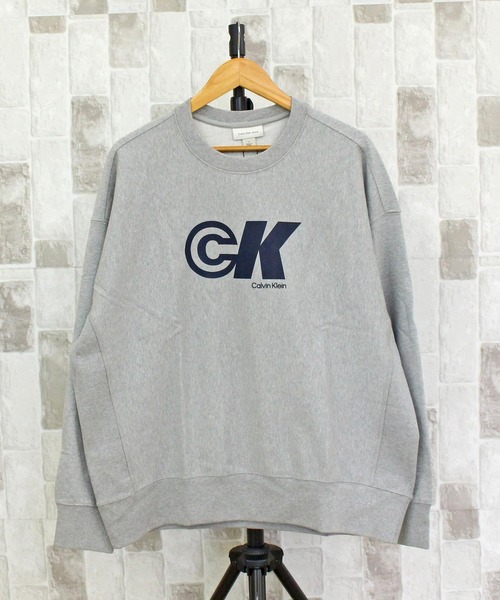 Calvin Klein(カルバン・クライン)の「CKJ PREMIUM TERRY LOGO GRAPHIC CN プレミアムテリーロゴグラフィッククルーネック スウェット(スウェット・メンズ・ホワイト/グレー・XL/L/M)」の6枚目の写真