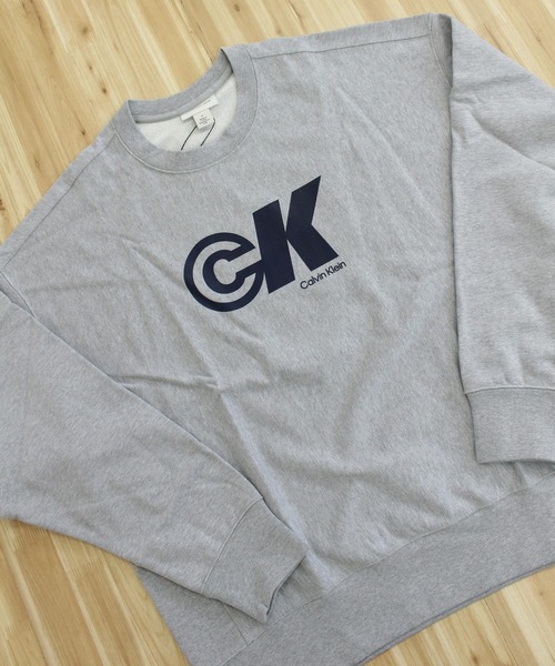 Calvin Klein(カルバン・クライン)の「CKJ PREMIUM TERRY LOGO GRAPHIC CN プレミアムテリーロゴグラフィッククルーネック スウェット(スウェット・メンズ・ホワイト/グレー・XL/L/M)」の11枚目の写真
