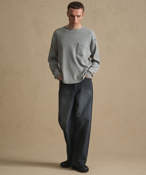 PUBLIC TOKYO(パブリックトウキョウ)の「ラウンドヘムサーマルロンTEE(Tシャツ/カットソー・メンズ・グレイッシュベージュ/グレー/ダークグレー・1/2)」の9枚目の写真