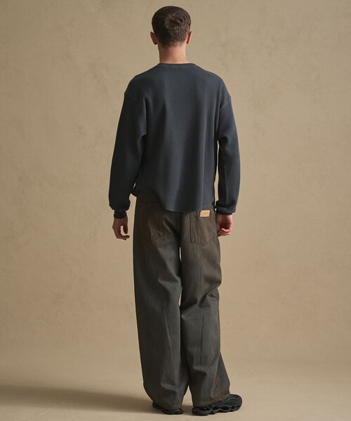 PUBLIC TOKYO(パブリックトウキョウ)の「ラウンドヘムサーマルロンTEE(Tシャツ/カットソー・メンズ・グレイッシュベージュ/グレー/ダークグレー・1/2)」の22枚目の写真