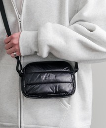 日本未展開モデル WHITE LABEL THE NORTH FACE CHUBBY CROSS BAG MINI ラウンド型キルティングミニクロスショルダーバッグ