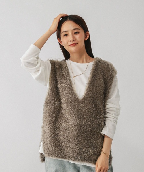 GLOBAL WORK（グローバルワーク）の「シャギーベスト＊長袖セット/581162（ベスト・レディース・チャコールグレー/アイボリー/ダークブラウン・MEDIUM/LARGE）」の22枚目の写真