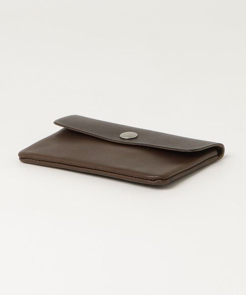 MHL.（エムエイチエル）の「TOUGH LEATHER（コインケース・レディース・オリーブドラブ・FREE）」の3枚目の写真