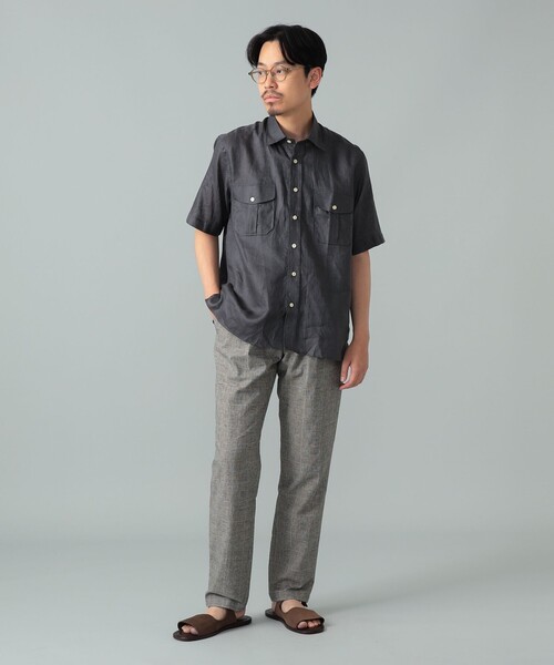 BEAMS F（ビームスエフ）の「CORDINGS / リネン ショートスリーブ シャツ（シャツ/ブラウス・メンズ・ネイビー/グレー・16/15 /14.5/15.5）」の4枚目の写真