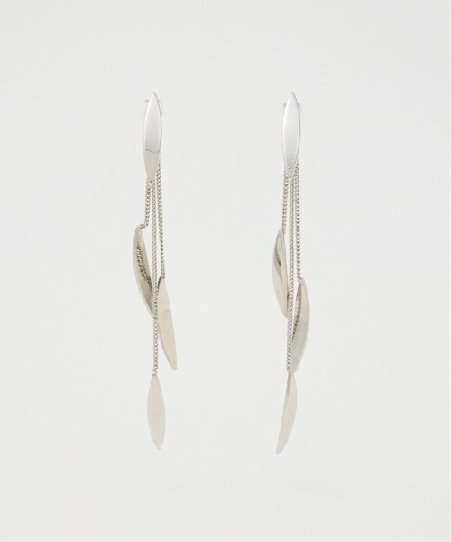 SLY（スライ）の「DANGLE LEAVES P/EARRINGS ダングル リーブズ ピアス（ピアス（両耳用）・レディース・シルバー/ゴールド・FREE）」の3枚目の写真
